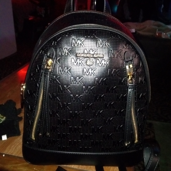 Michael kors medium size Brooklyn backpack - Picture 2 of 3